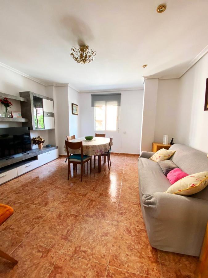 Rooms In Valencia Great Location In Shared Apartment 외부 사진