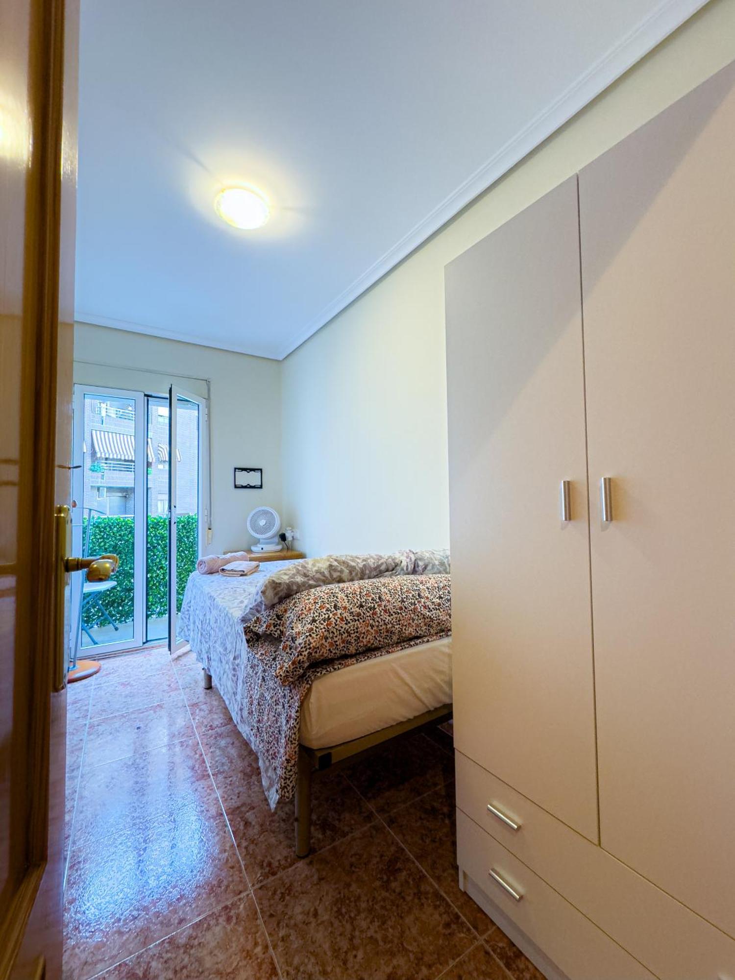 Rooms In Valencia Great Location In Shared Apartment 외부 사진